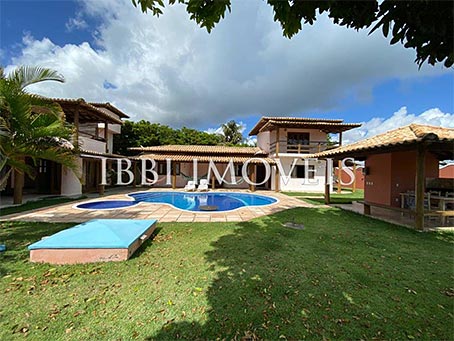 Apartamento Duplex Com 2 Quartos Em Boa Localização Próximo à Vila