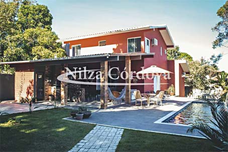 Bela Casa de 4 Quartos em Arraial d’Ajuda