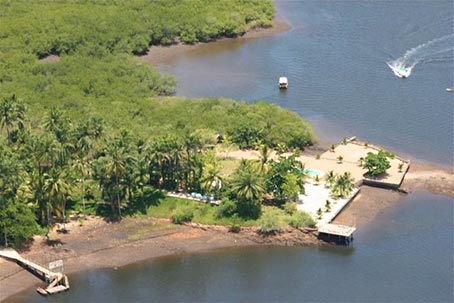 Ilha Perto da Cidade de Camamu