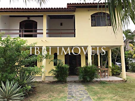 Linda Mansão de 7 Quartos Perto da Praia