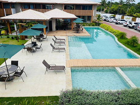 Apartamento de Dois Quartos Próximo à Praia