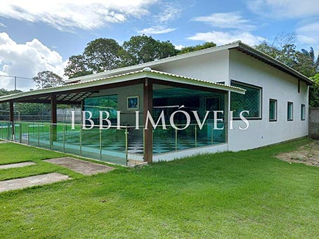 Linda Fazenda Com Excelente Casa De 4 Quartos Em Monte Gordo