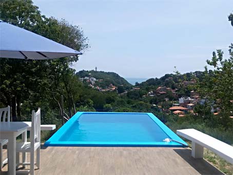 Casa Rústica de 2 Quartos e Vista Incrível