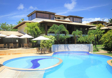 Apartamento Duplex de 3 Quartos Próximo à Praia