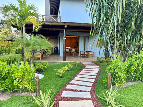 Casa Decorada Em Condominio Novo: Modernidade e Conforto