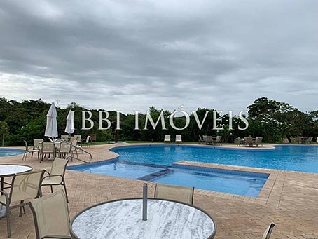 Apartamento Mobiliado de 2 Quartos no Condomínio Piscinas Naturais