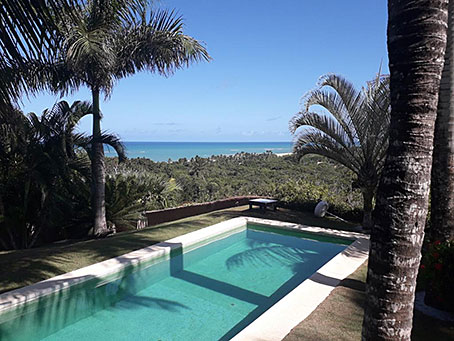 Casa de Três Quartos com Bela Vista para o Mar e para a Floresta