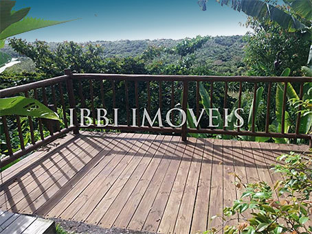 Casa Rústica com Vista para o Mar na Praça da Vila